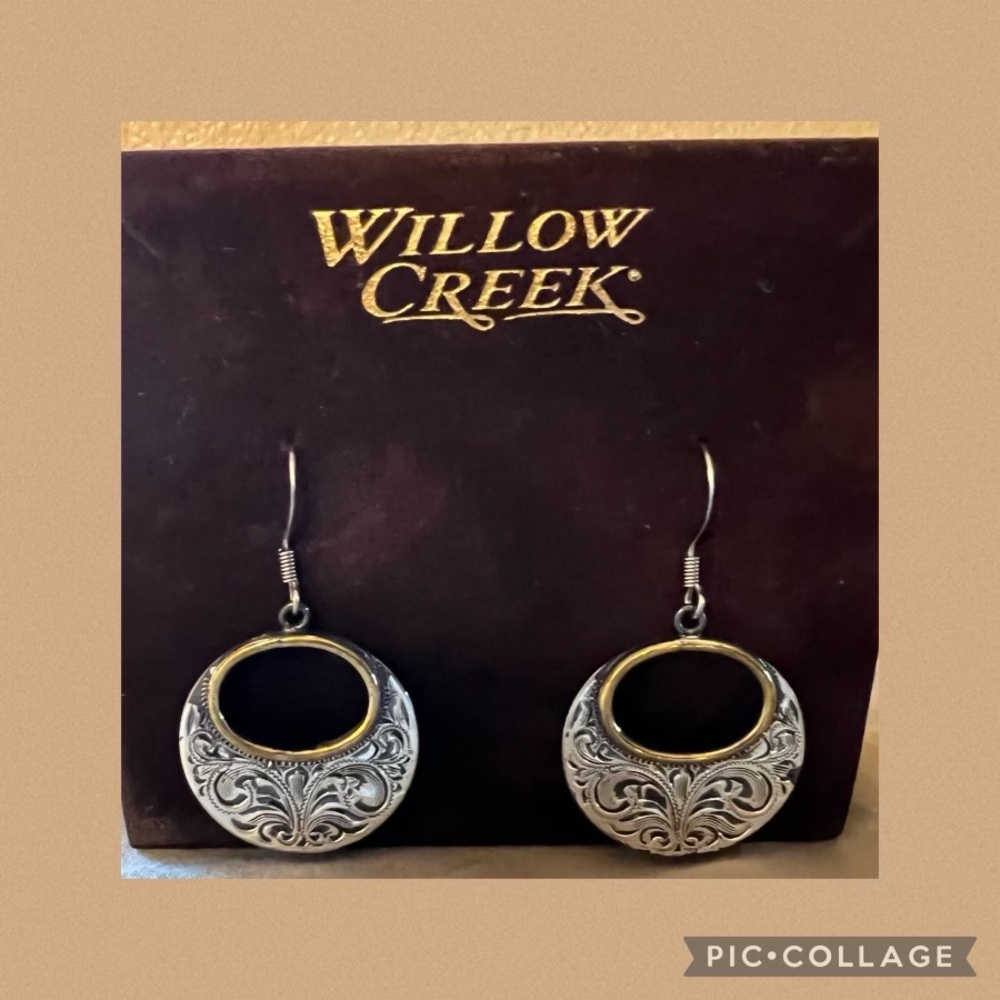 NWT Willow Creek Western Wear earrings